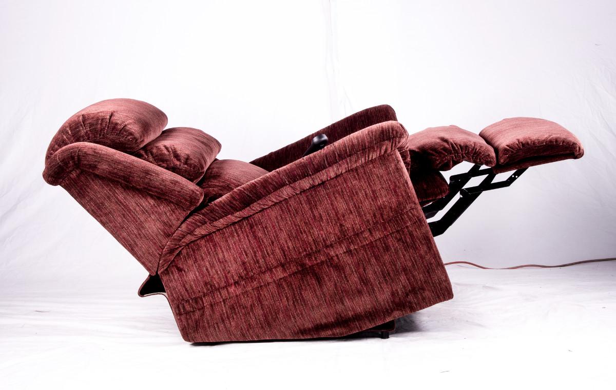 LaZBoy Astor Platinum Luxury Lift® PowerReclineXR with ChannelTufted Back AHFA Lift Chairs